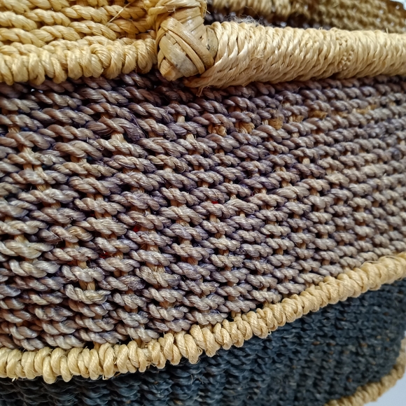 Natural Fiber Vintage Handmade Rope Tote Blue/Tan Stripes with Wooden Handles - Picture 4 of 10